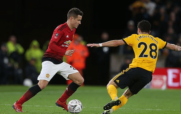 战术安排中 战术安排中